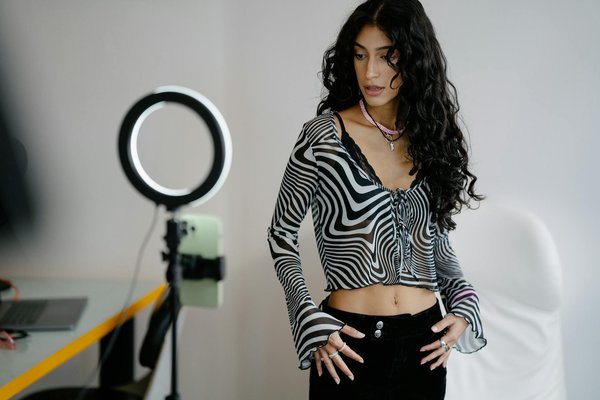 Les secrets d'un maquillage des yeux réussi et élégant